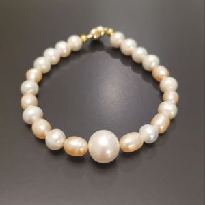 Fresh water pearl bracelet